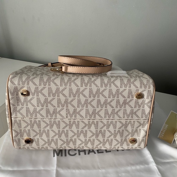 Michael Kors Grayson satchel with matching wallet - Picture 10 of 10